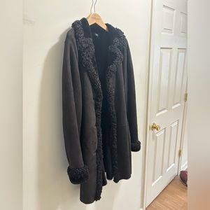Overland Sheepskin Shearling Woman’s Coat